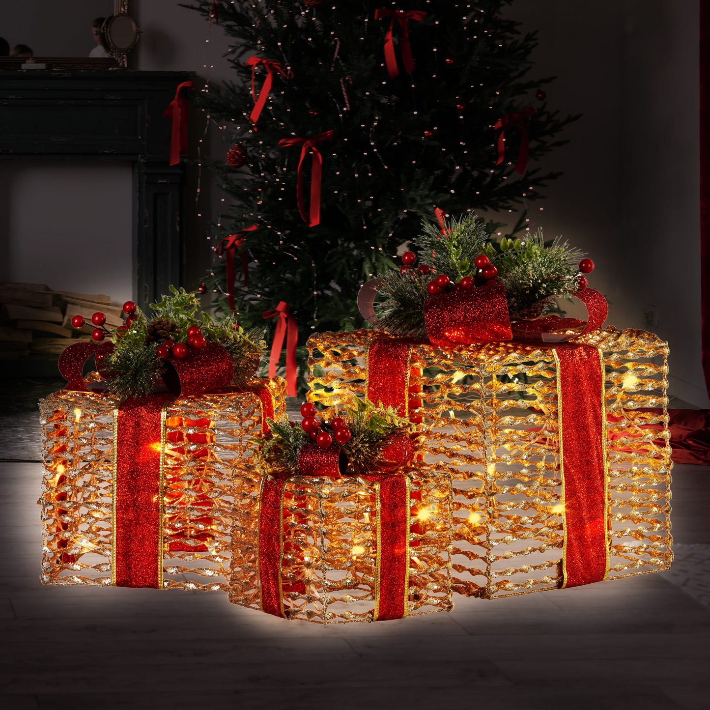 Set Of 3 Christmas Gift Boxes With Lights - Champagne With Red Bows