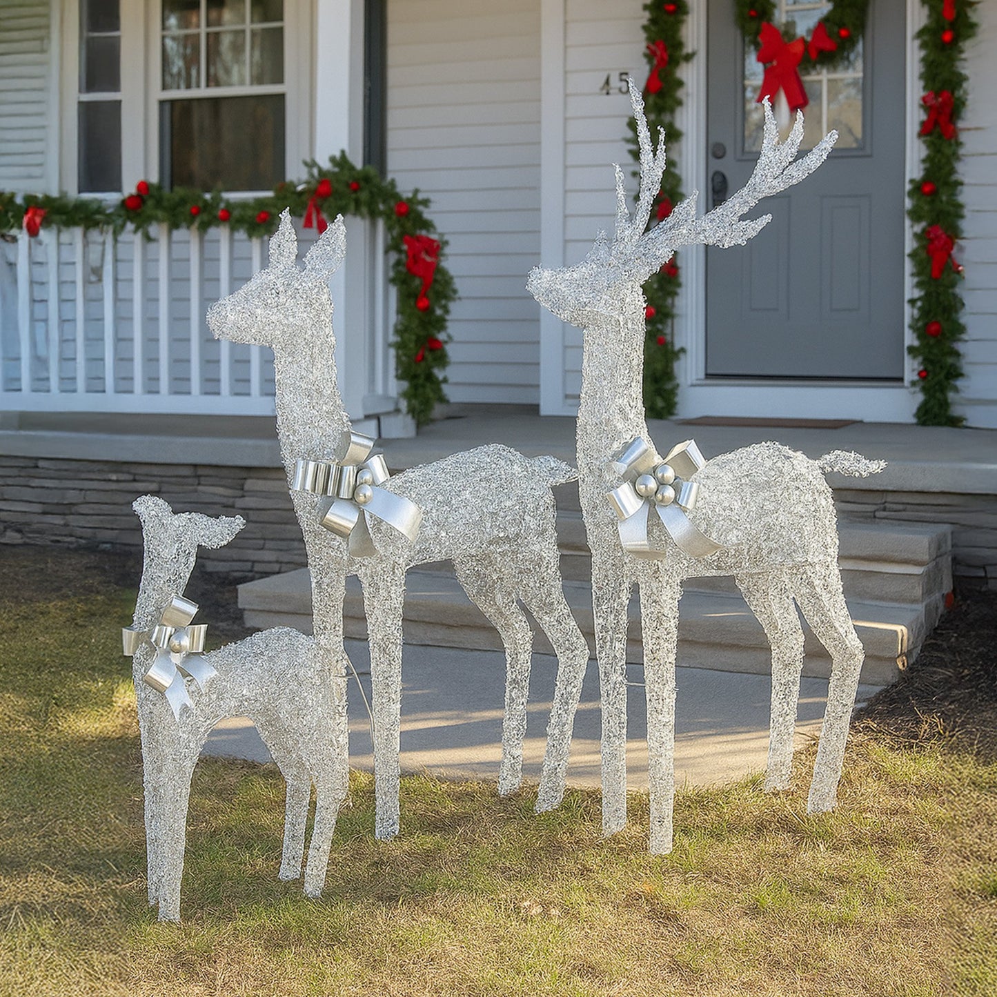 Christmas Reindeer Display Set 3 Indoor & Outdoor Decorations Acrylic Beads Cool White LED Lights Silver