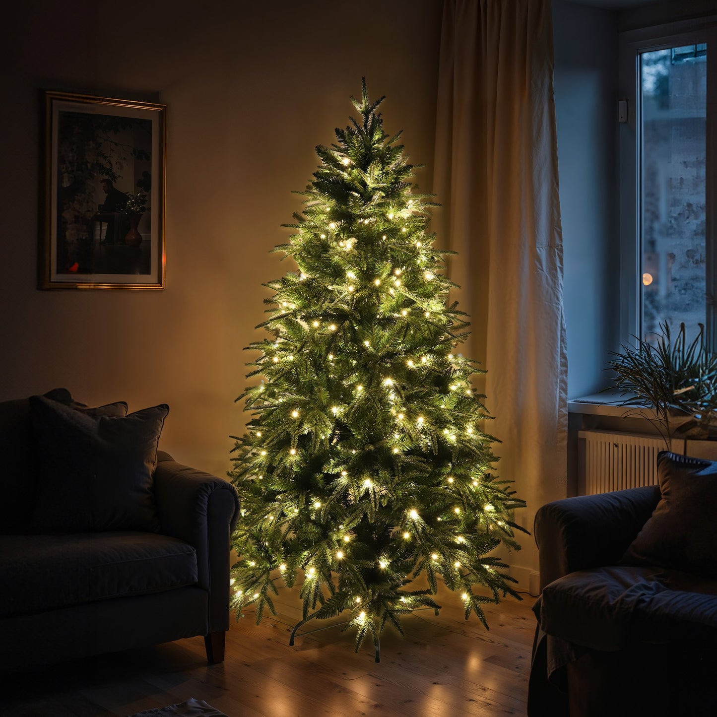 1.2m Prelit Everglow Fir Christmas Tree with 150 LED Lights