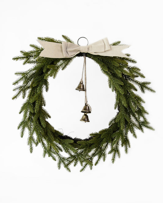 PINE WREATH W/BOW & BELL 50CM