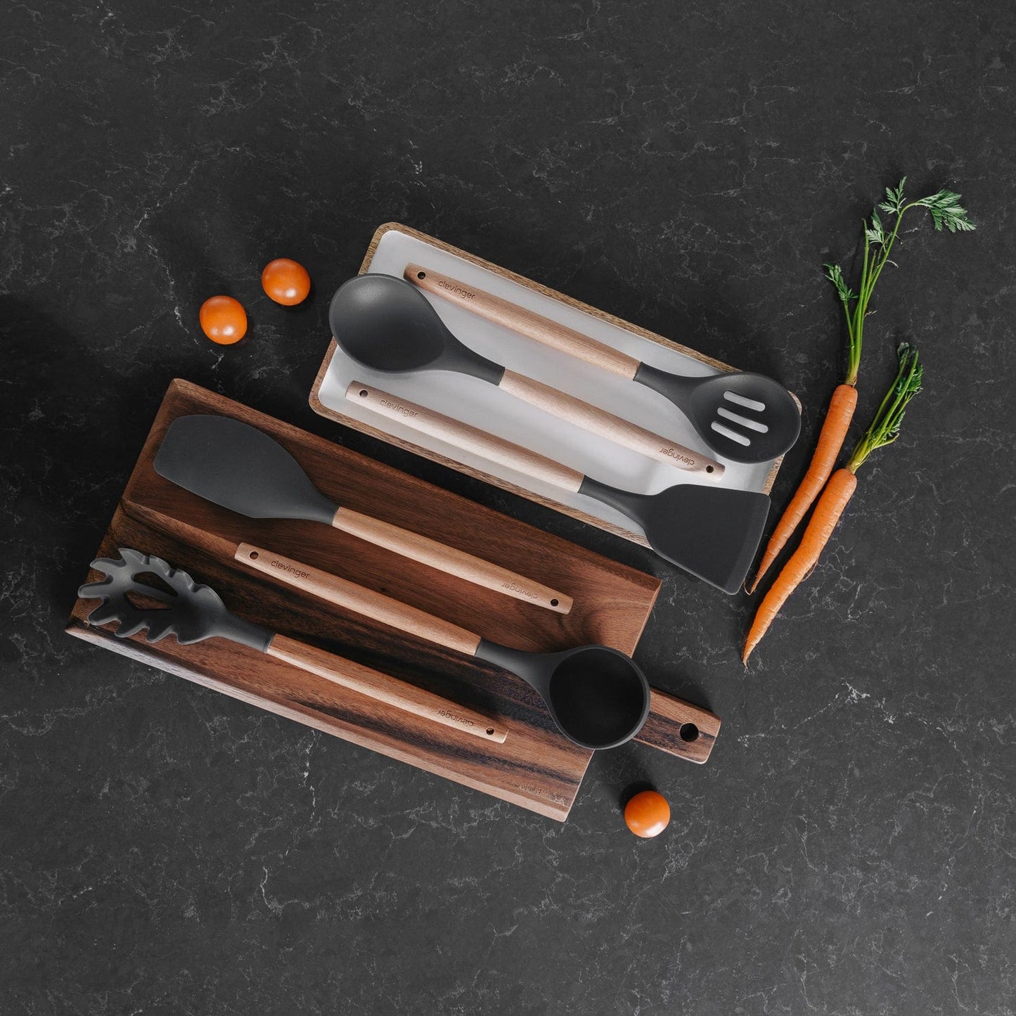 Beechwood & silicone spoon charcoal