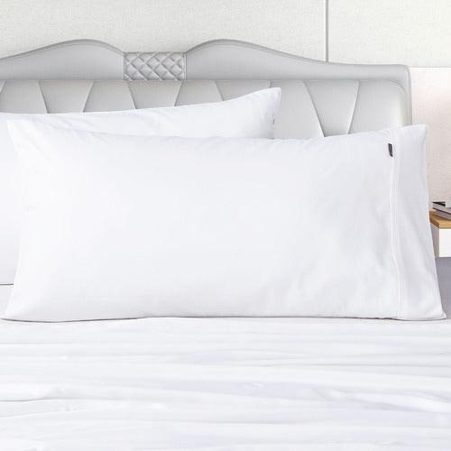 2 x KING SIZE HOTEL QUALITY  PILLOW CASES WITH FREE DELIVERY