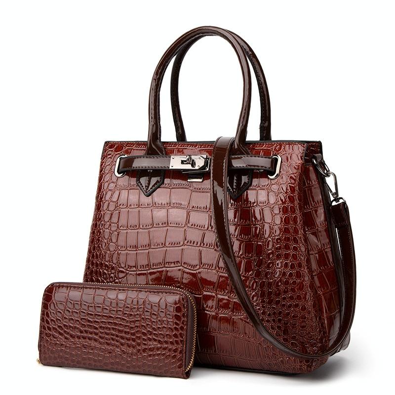 Large Capacity 2-in-1 Crocodile Patent Leather Shoulder Bag - Wine Red